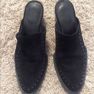 Beautiful Rag & Bone suede slide mules
